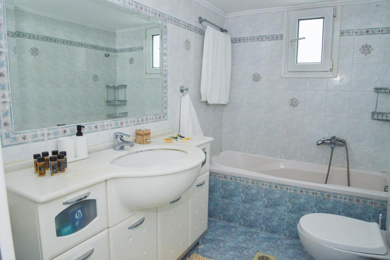 Balcon Al Mar Milos Apartment Adamantas  Ngoại thất bức ảnh