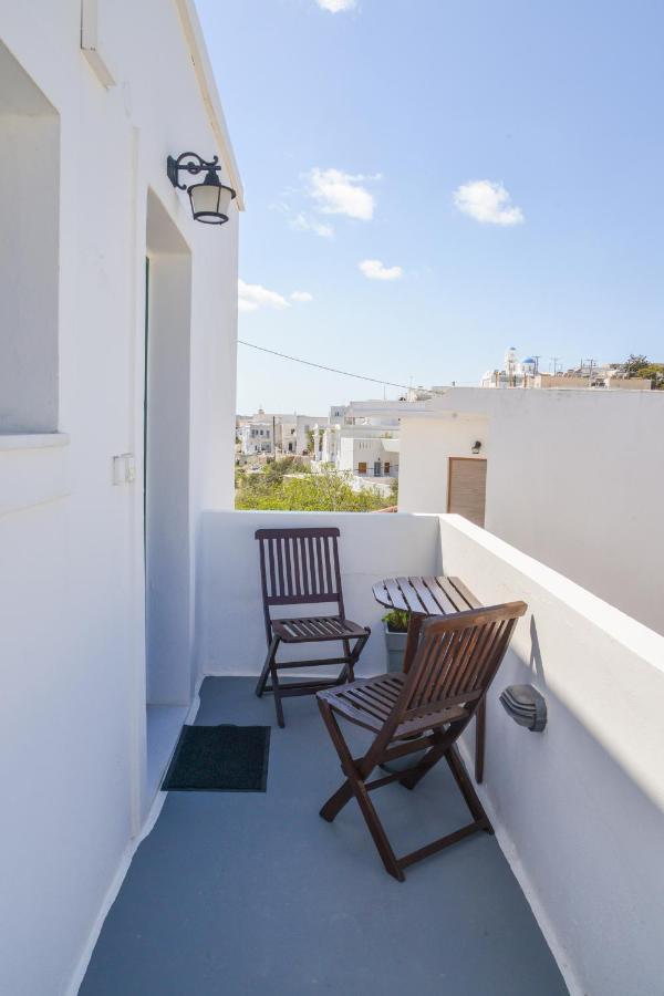 Balcon Al Mar Milos Apartment Adamantas  Ngoại thất bức ảnh